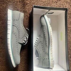 Gray Men's Brogue Shoes